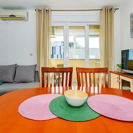 Duplex Apartment In Peaceful Area - Zadar Exterior photo