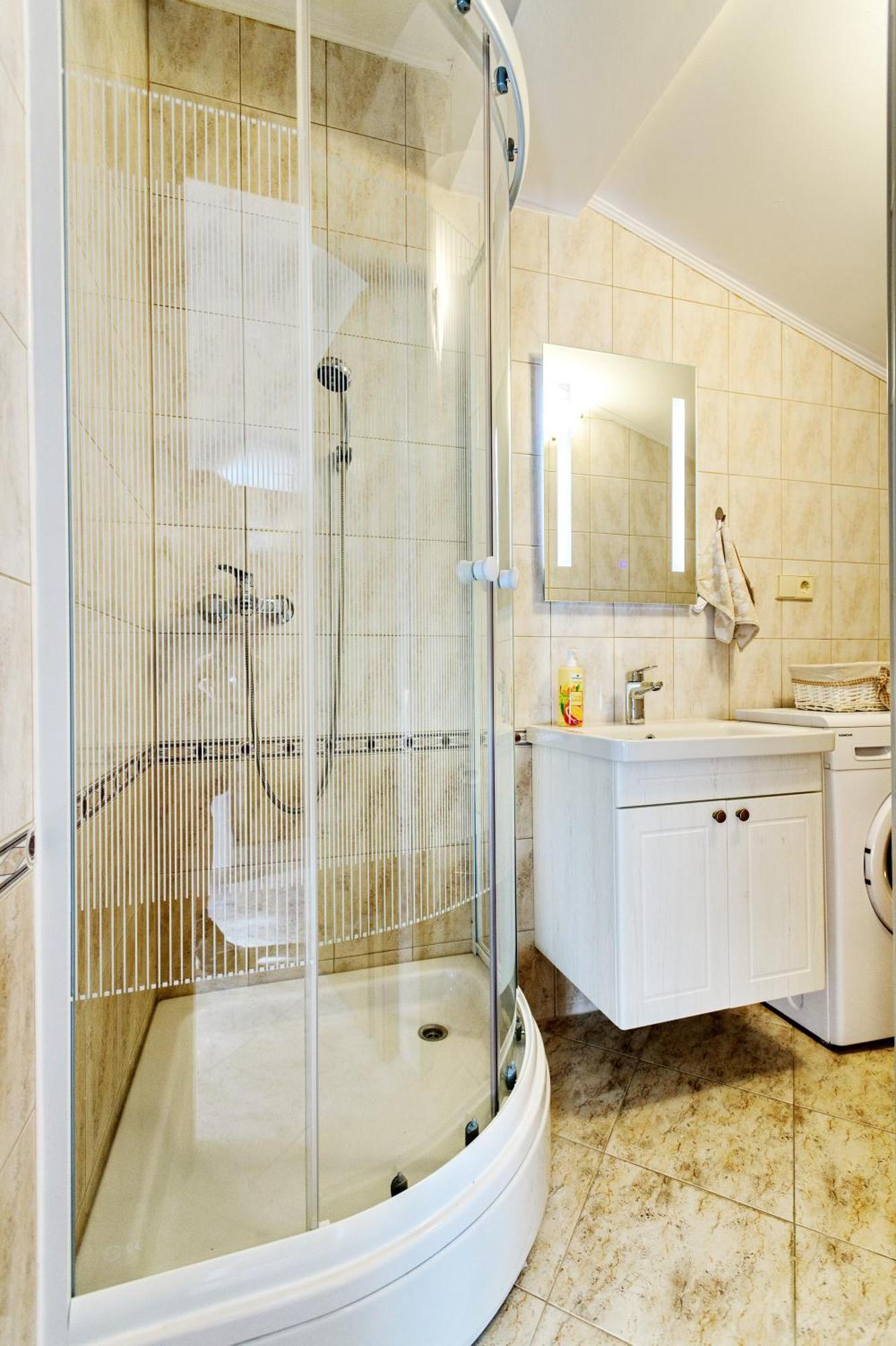 Duplex In Peaceful Area - * Zadar