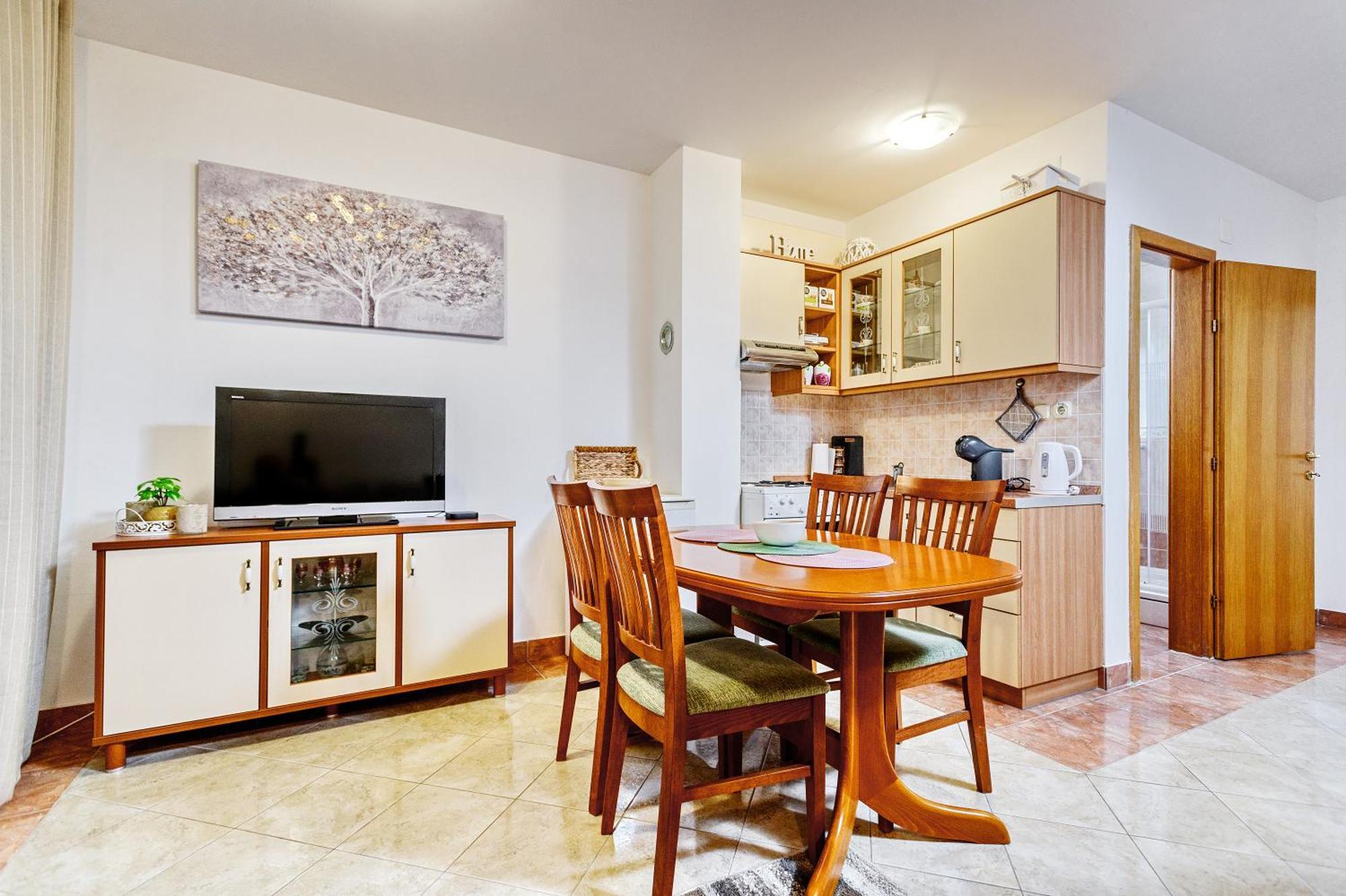 Apartment Duplex In Peaceful Area -