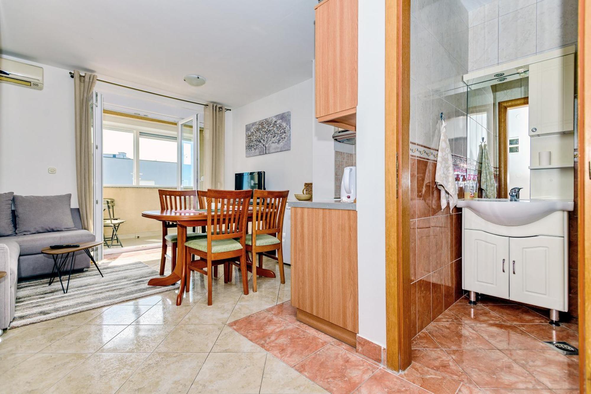 Duplex In Peaceful Area -