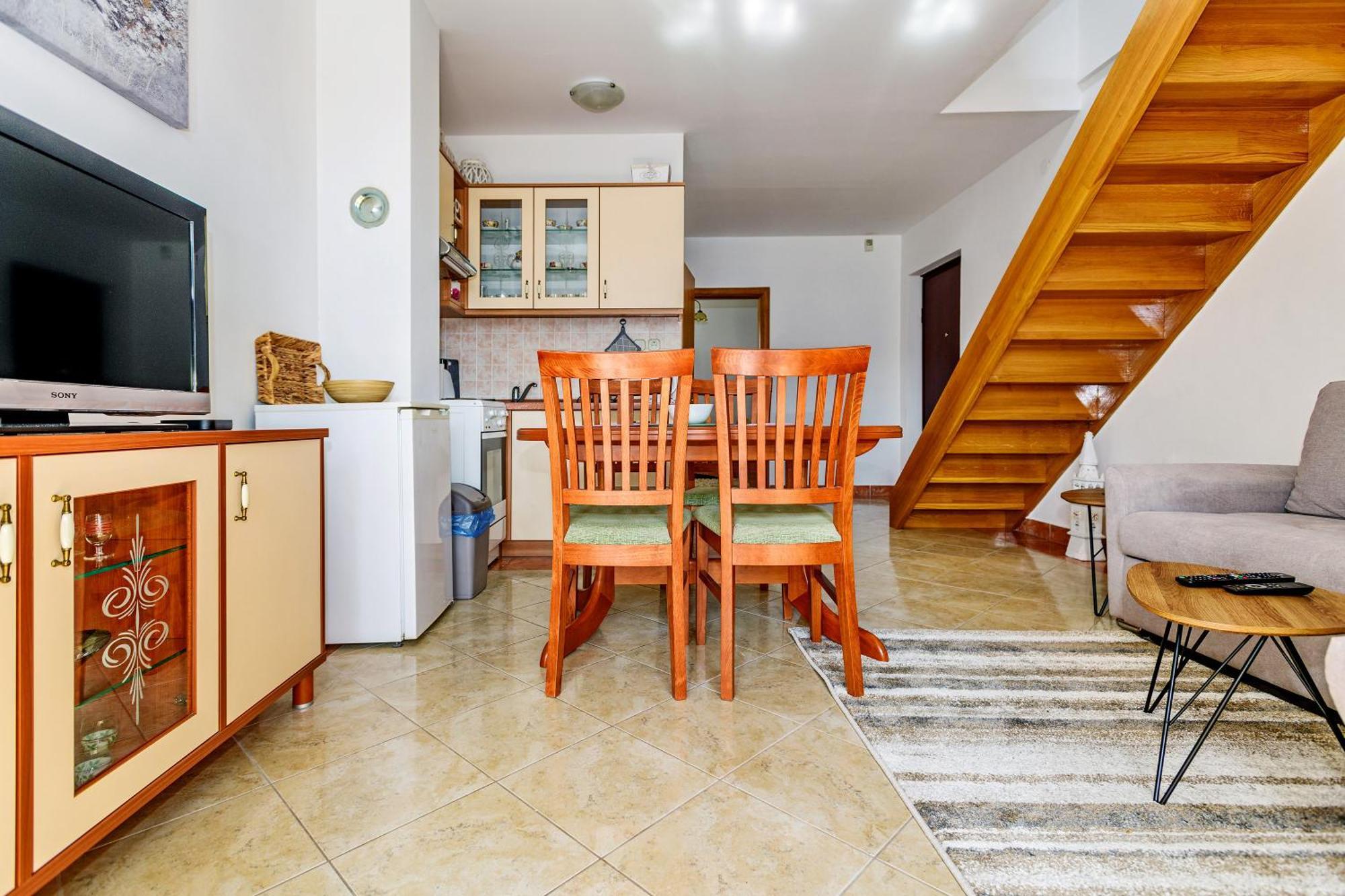 Apartment Duplex In Peaceful Area -